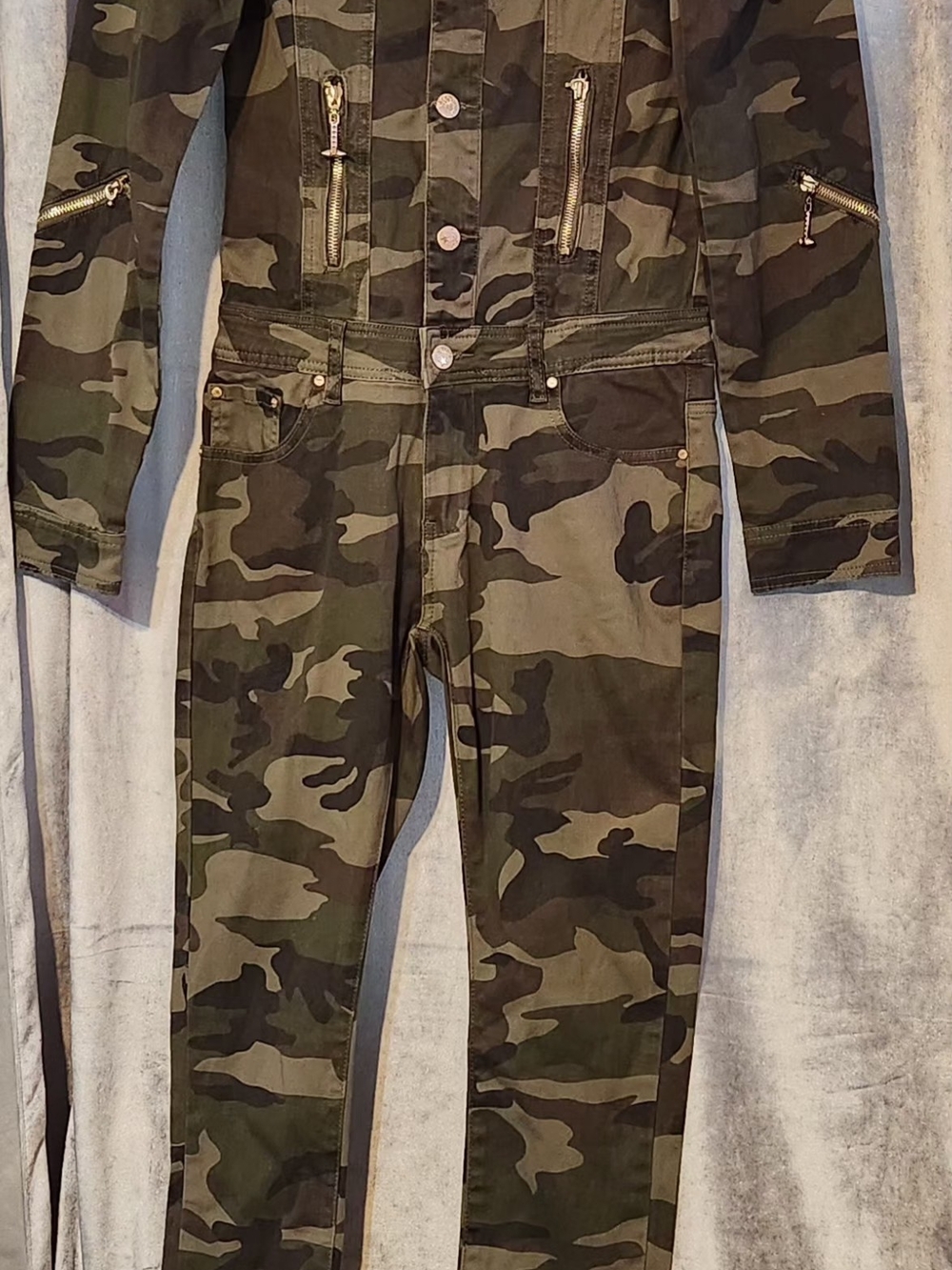 Women's Straight-Leg Camo Jumpsuit - Olive Green